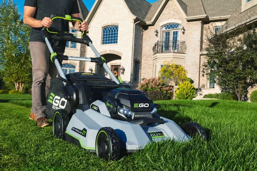 lawn mower for small lawns